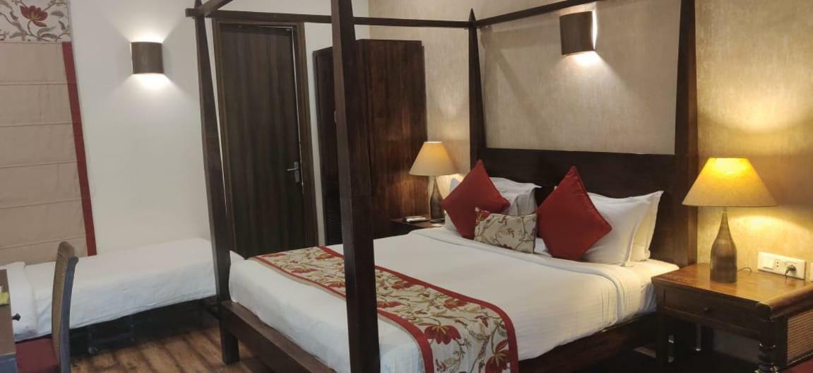 Devraj Niwas Otel Jaipur Dış mekan fotoğraf